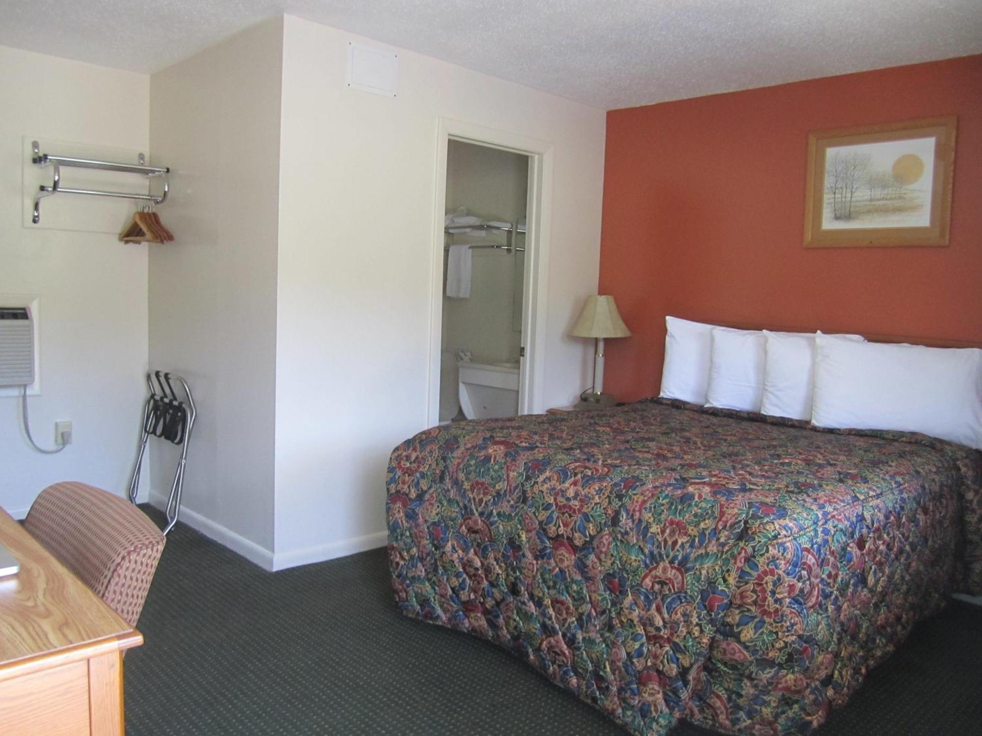 Middlefield Best Way Inn الغرفة الصورة