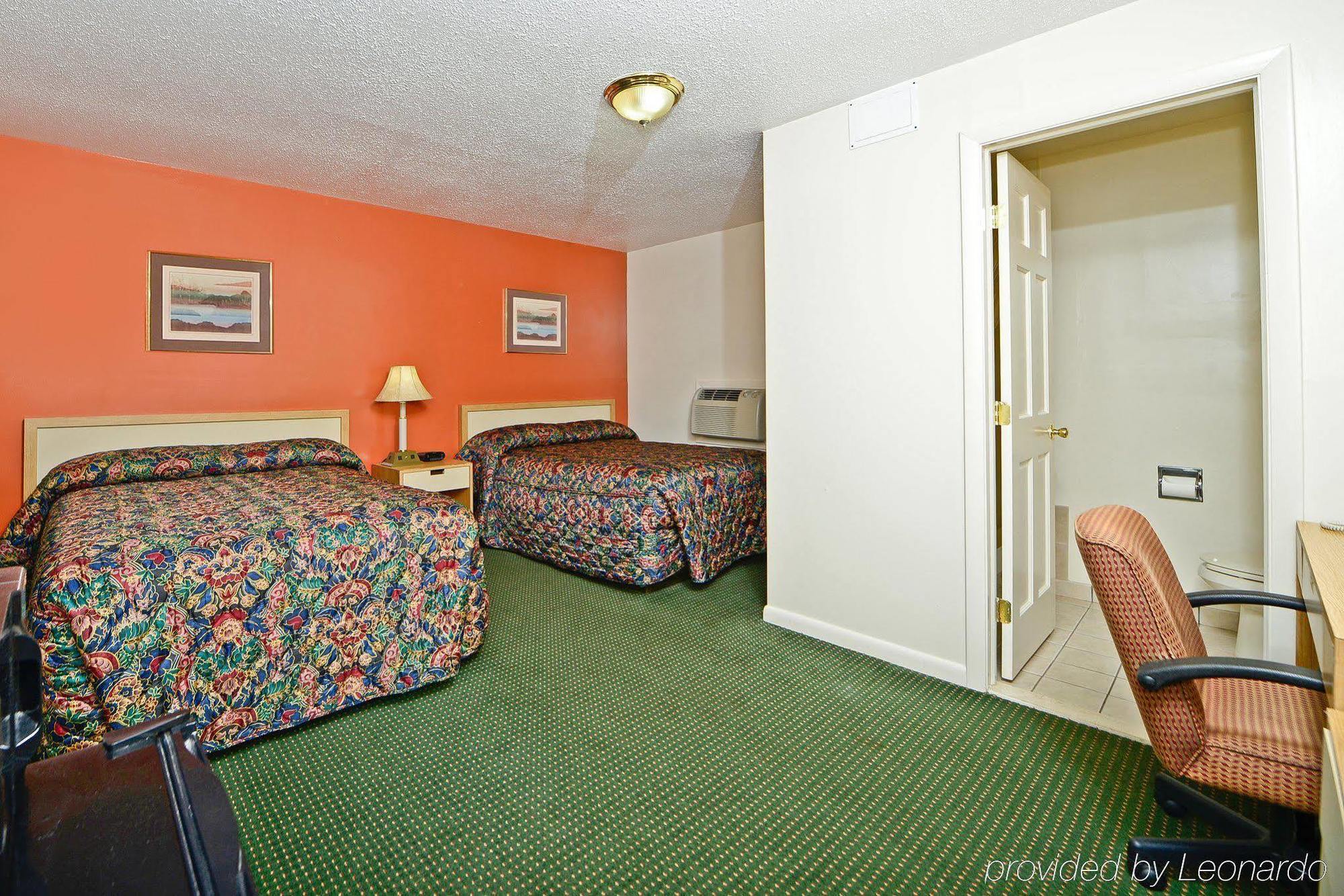 Middlefield Best Way Inn الغرفة الصورة