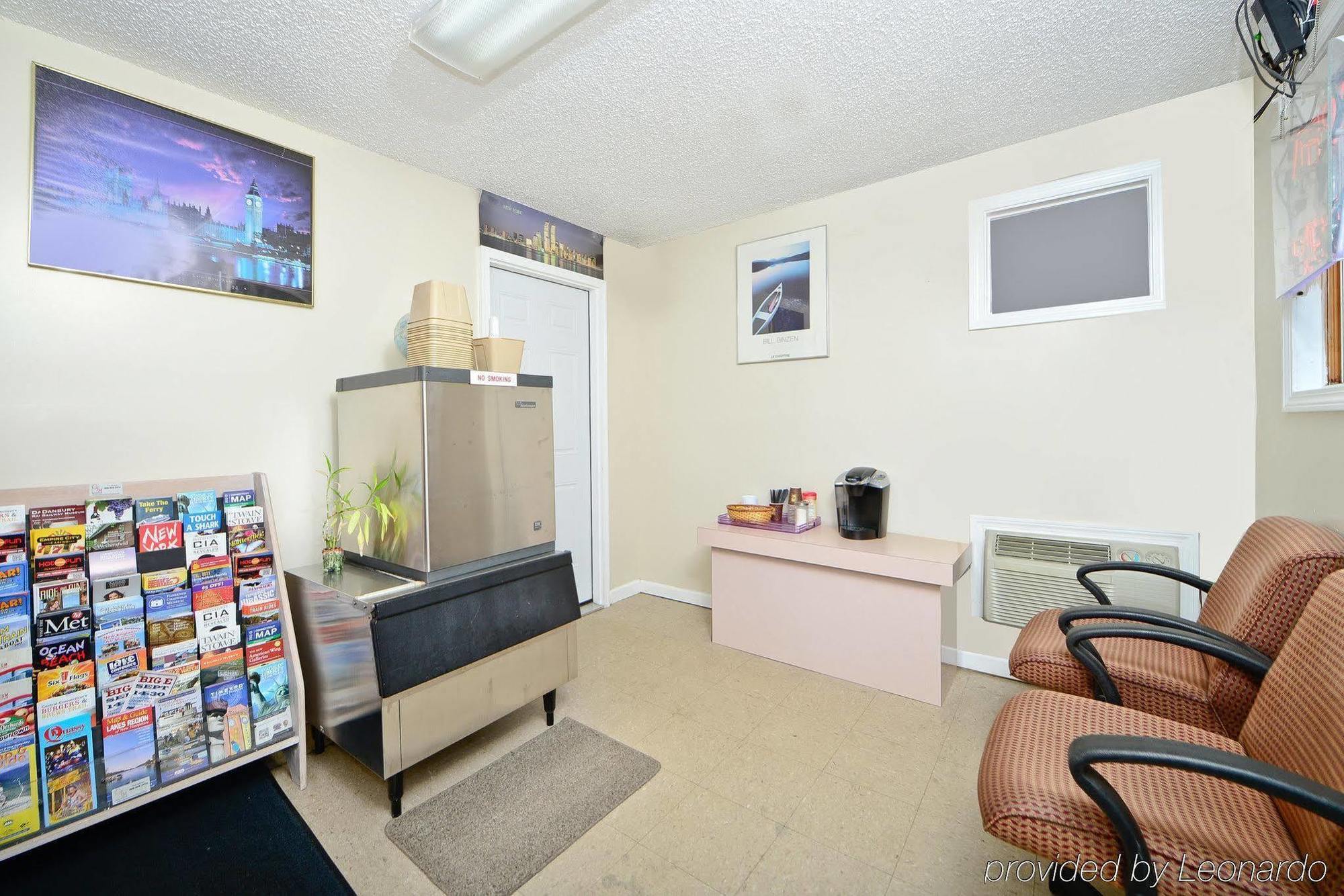 Middlefield Best Way Inn المظهر الداخلي الصورة
